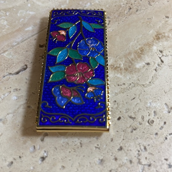 Vintage money 💰 clip - Picture 3 of 3